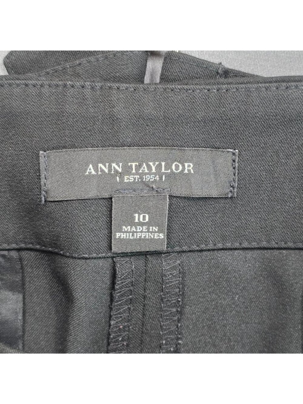 Ann Taylor Size 10 Trouser Dress Pants Black Career Wide Leg Flat Front - Picture 3 of 6